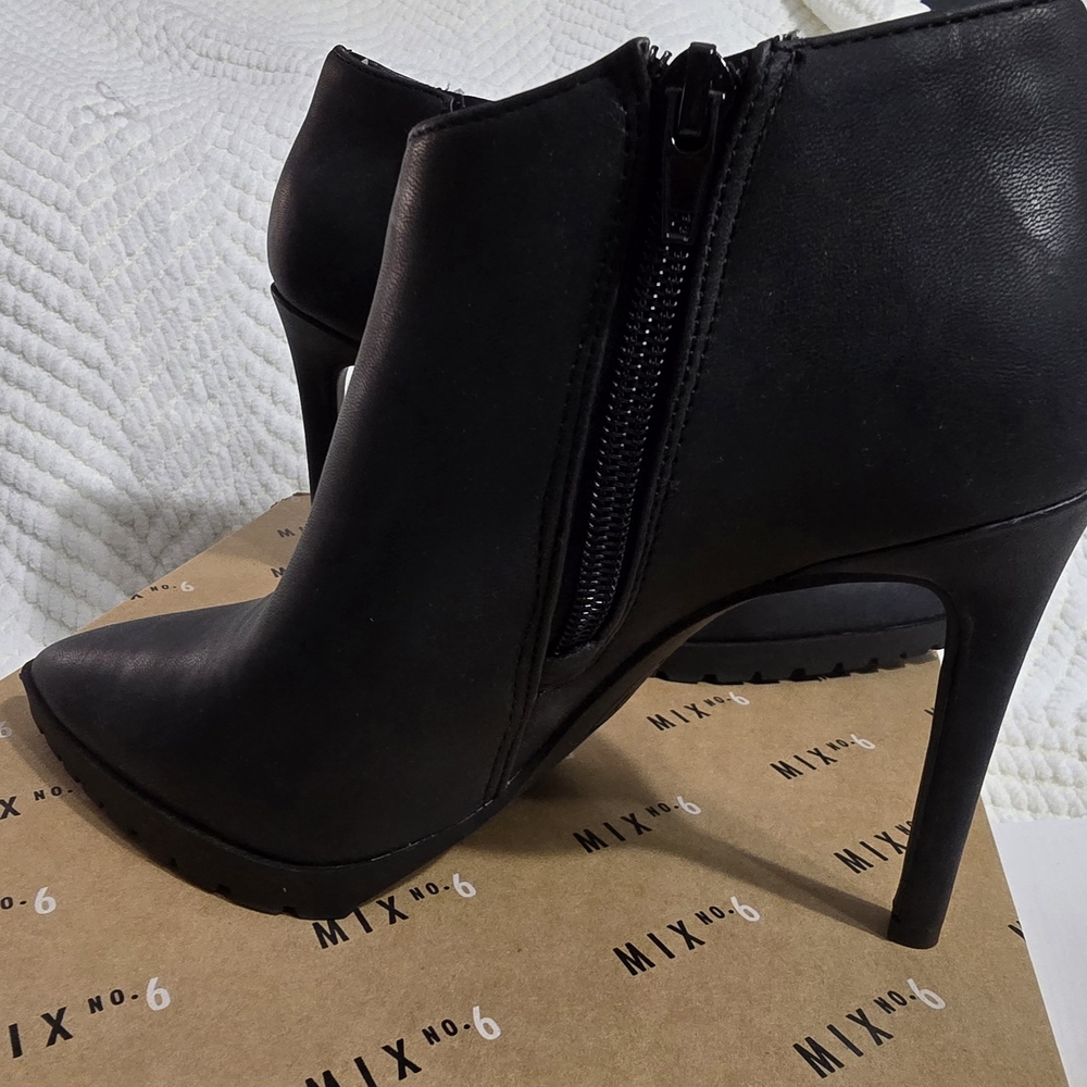 Mix No. 6 Black Ankle Boots for Women